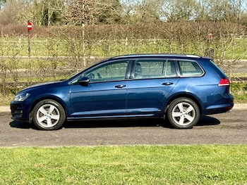 Used Volkswagen Golf 2016 for sale - 77716574: Photo