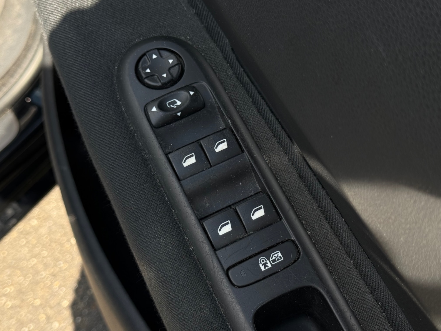 Used Peugeot 5008 2014 for sale - 76619569: Photo 19