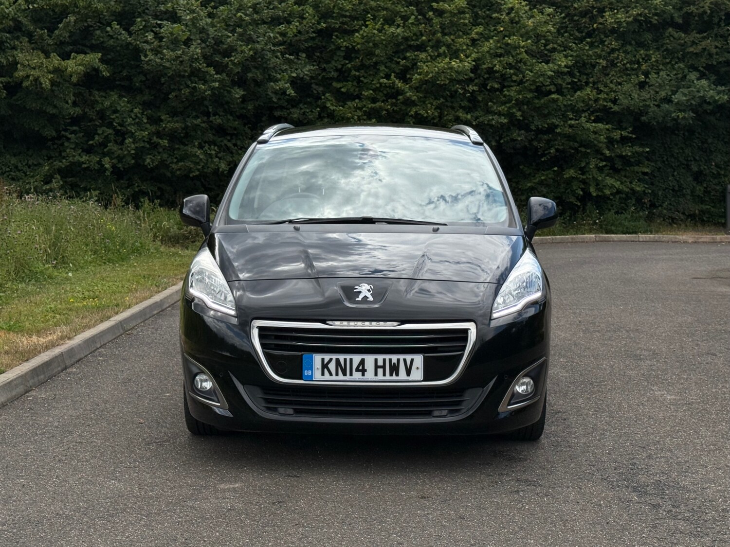 Used Peugeot 5008 2014 for sale - 76619569: Photo 2