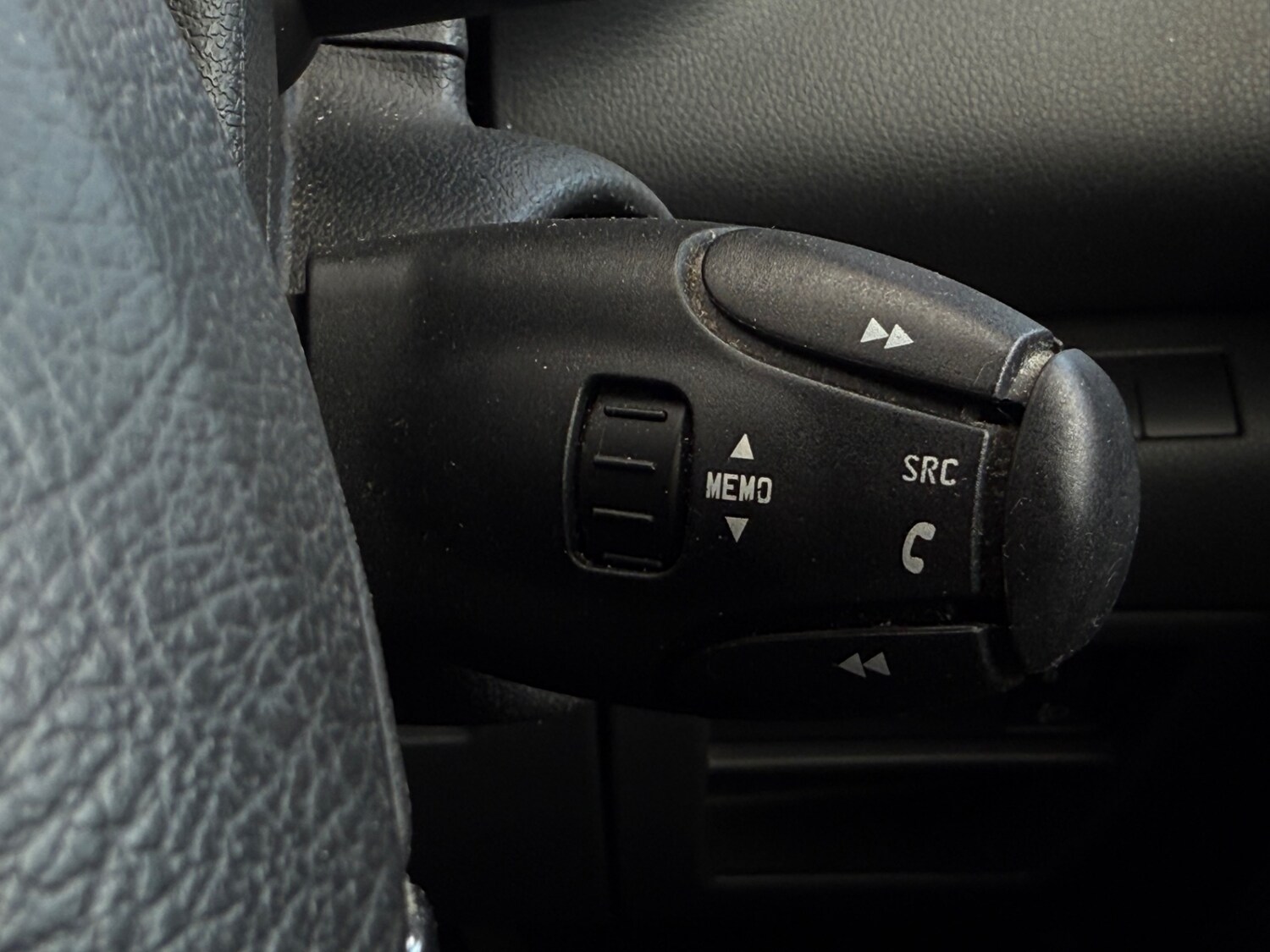 Used Peugeot 5008 2014 for sale - 76619569: Photo 38