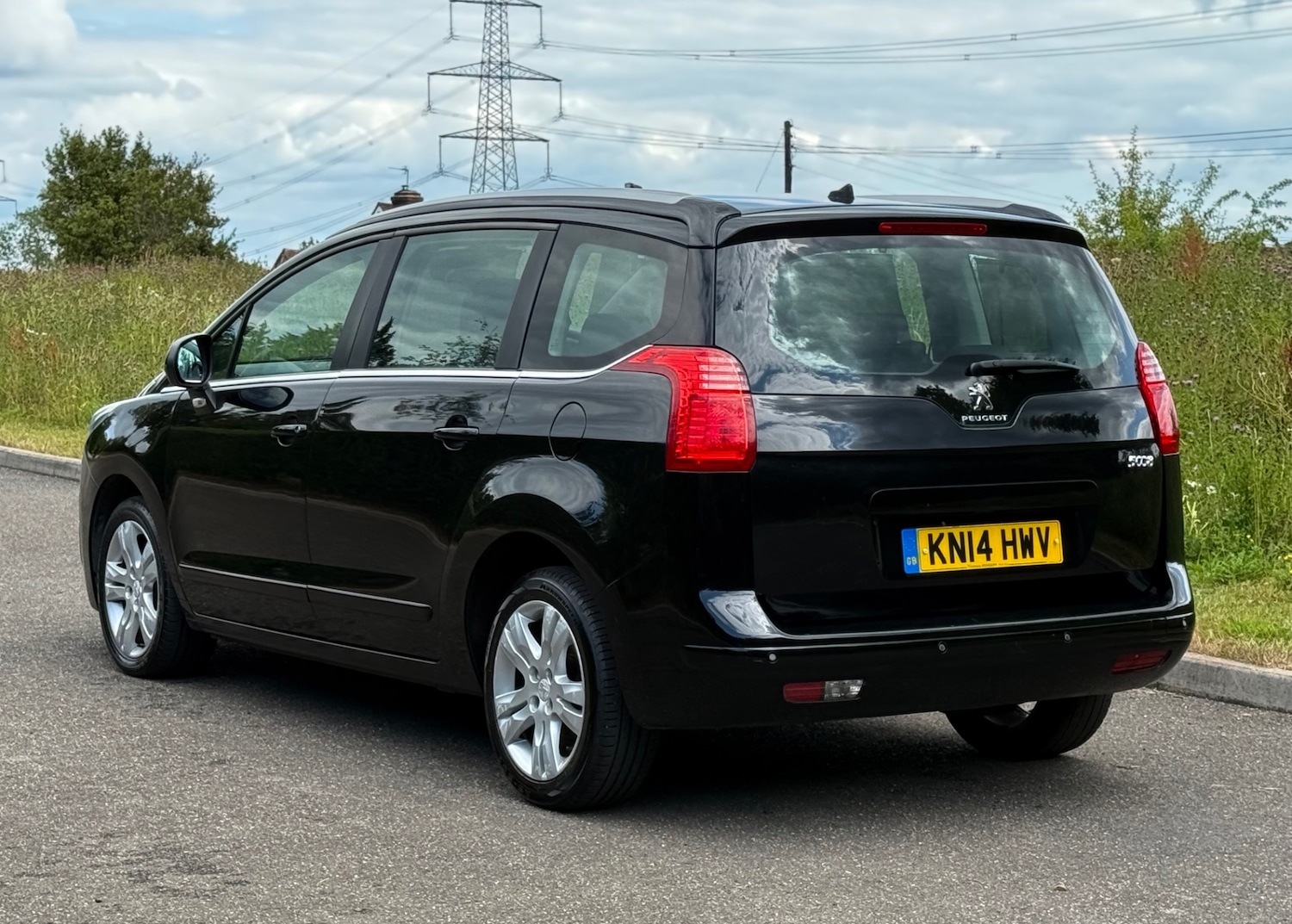 Used Peugeot 5008 2014 for sale - 76619569: Photo 5