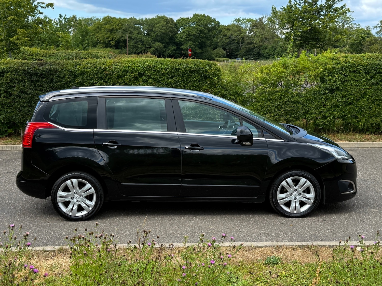Used Peugeot 5008 2014 for sale - 76619569: Photo 8