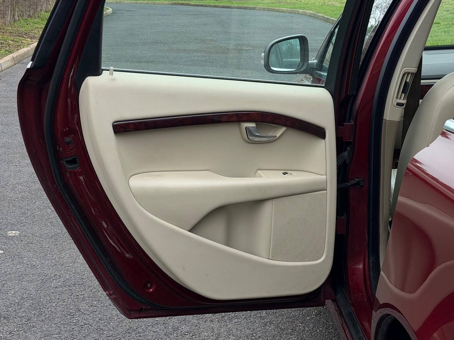 Used Volvo V70 2008 for sale - 77323470: Photo 14