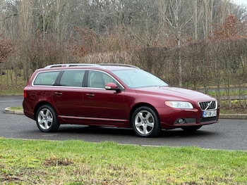 Used Volvo V70 2008 for sale - 77323470: Photo