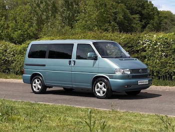 Used Volkswagen Caravelle 2002 for sale - 79544447: Photo