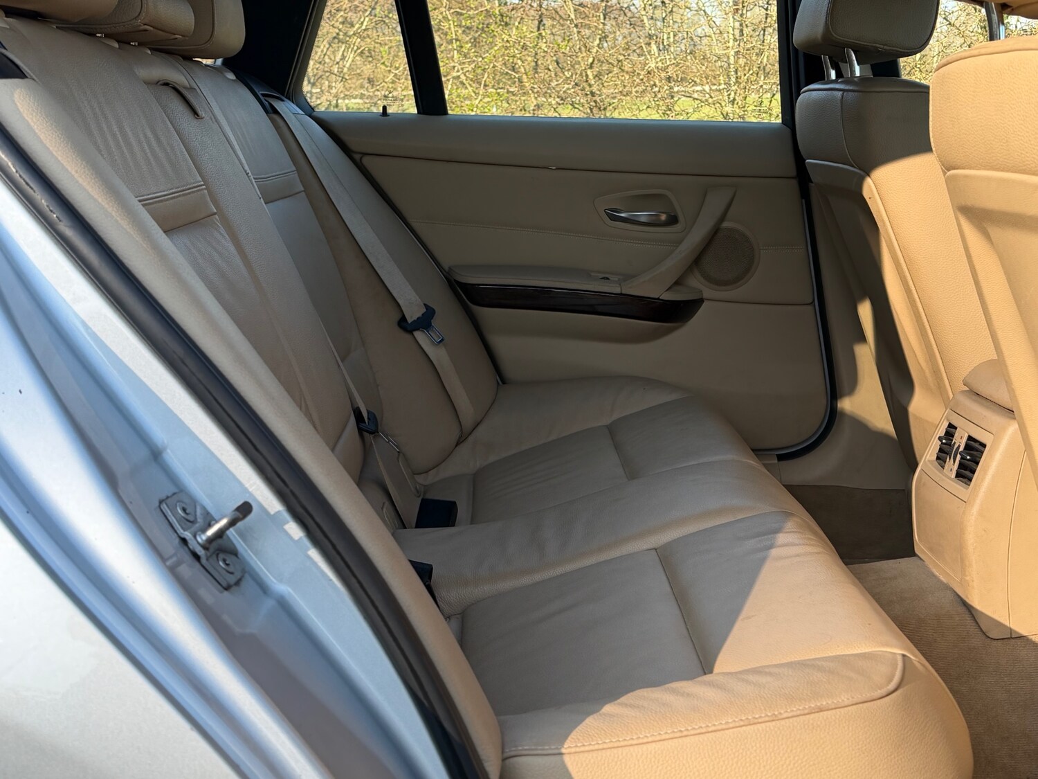 Used BMW 3 Series 2011 for sale - 77745701: Photo 10