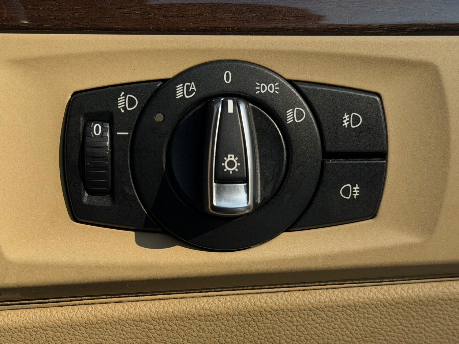 Used BMW 3 Series 2011 for sale - 77745701: Photo 13