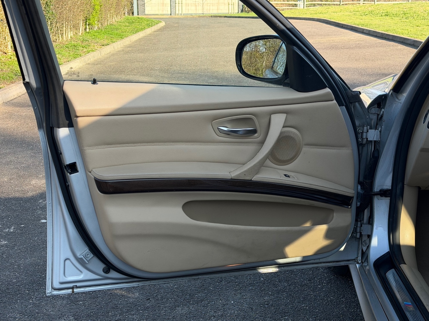 Used BMW 3 Series 2011 for sale - 77745701: Photo 27