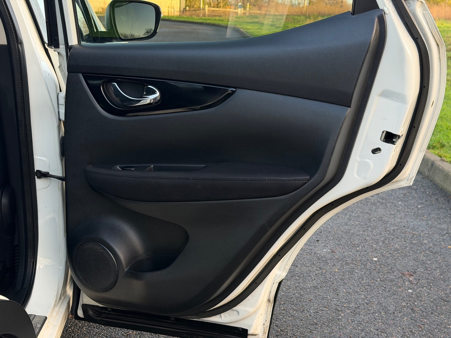 Used Nissan Qashqai 2015 for sale - 76898185: Photo 26