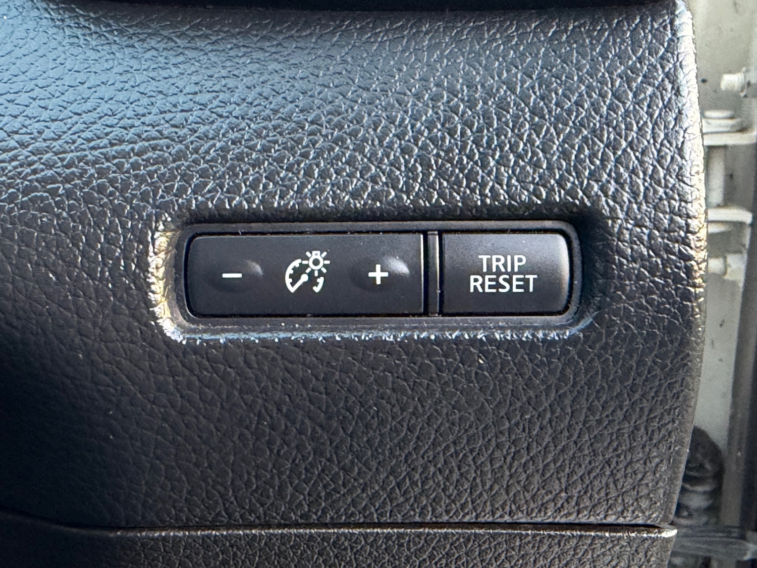 Used Nissan Qashqai 2015 for sale - 76898185: Photo 34