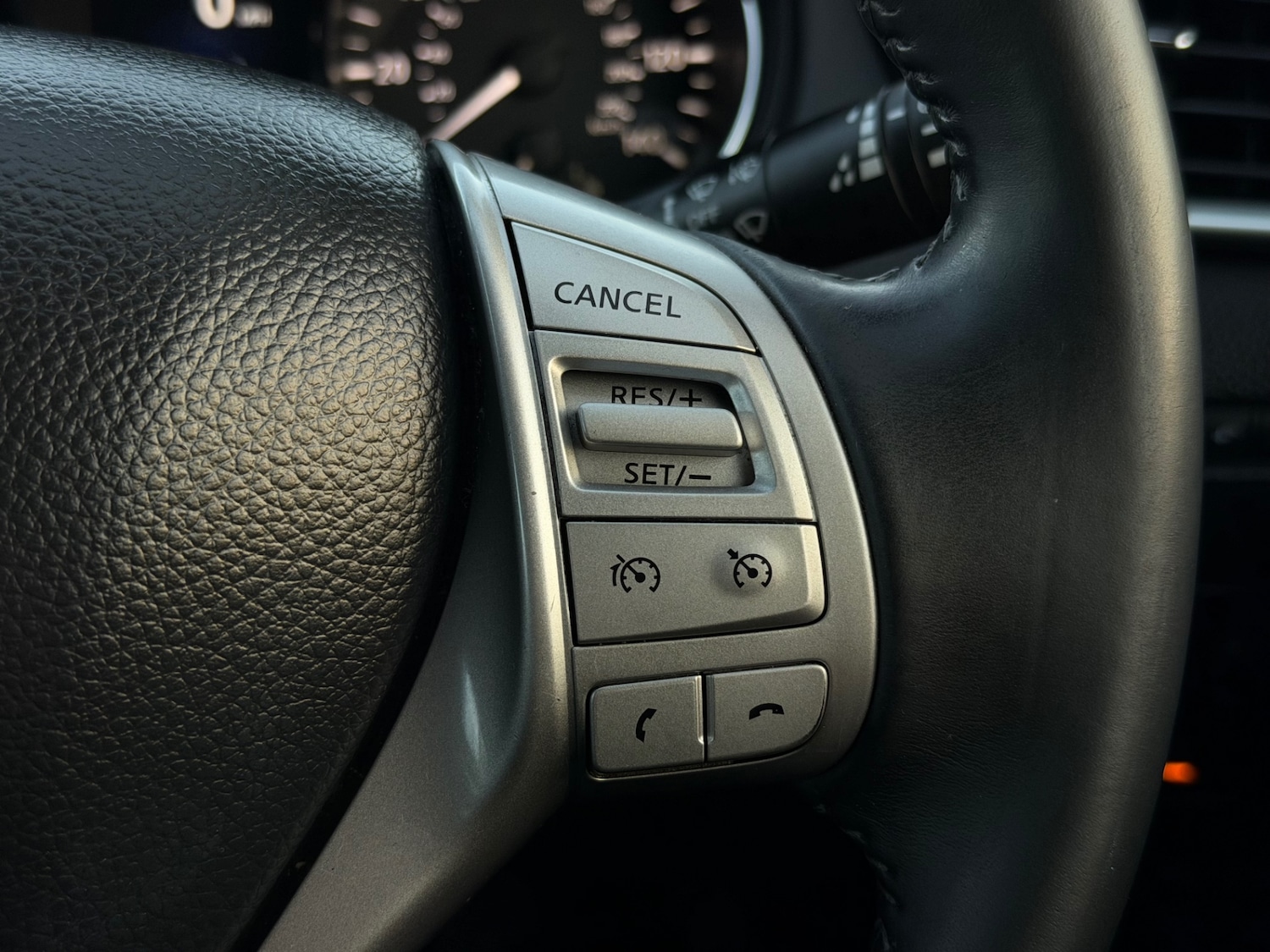 Used Nissan Qashqai 2015 for sale - 76898185: Photo 36