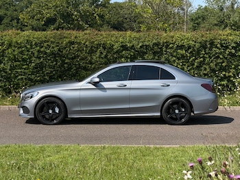 Used Mercedes-Benz C Class 2015 for sale - 79568785: Photo