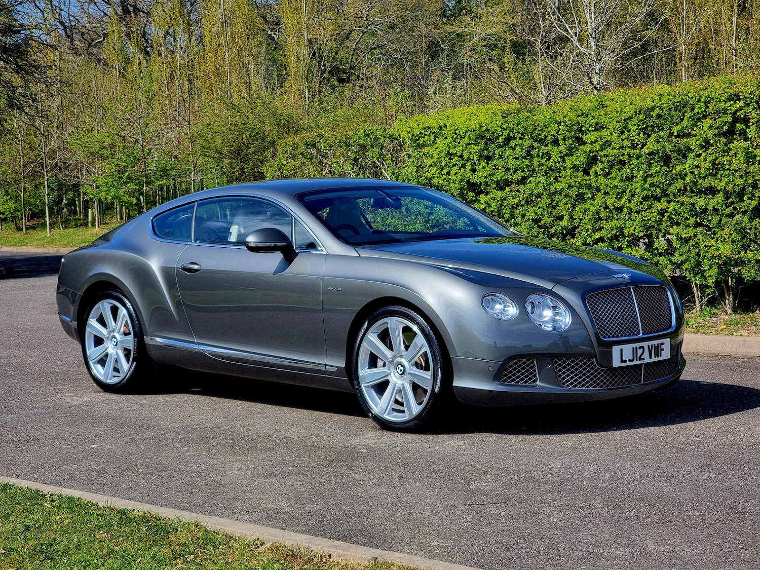 Used Bentley Continental 2012 for sale - 76625324: Photo 1