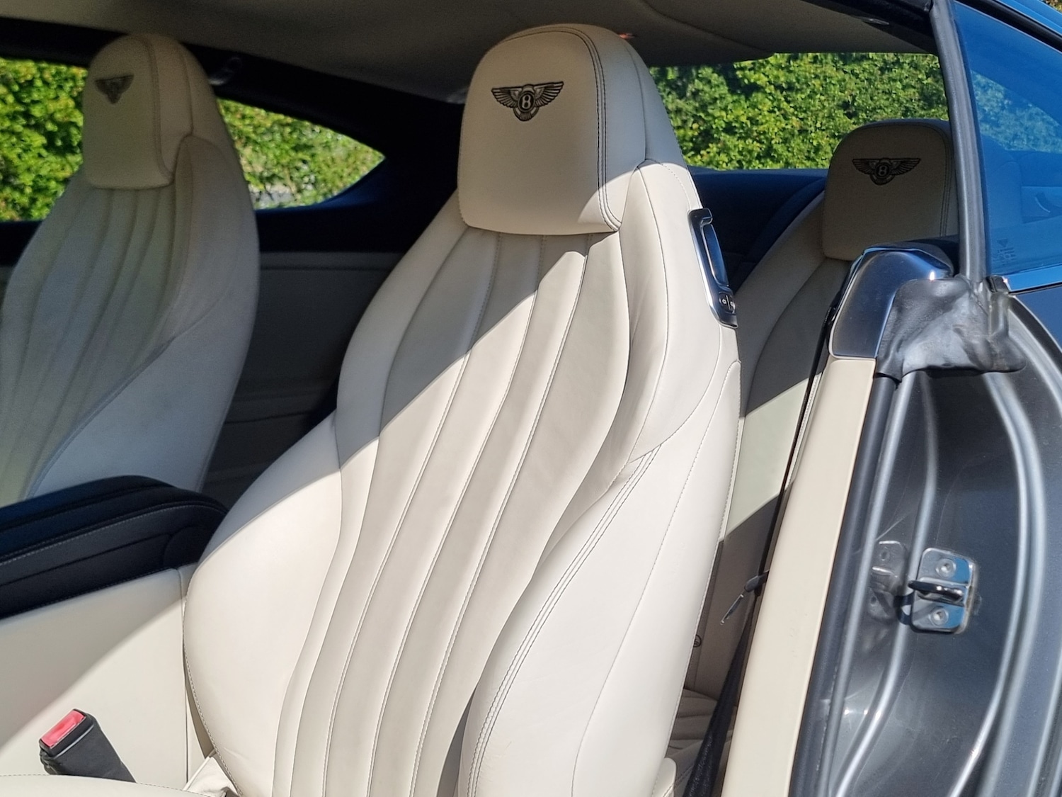 Used Bentley Continental 2012 for sale - 76625324: Photo 13