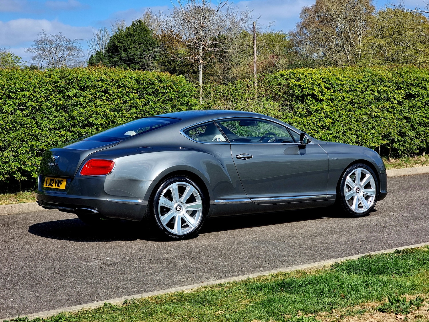 Used Bentley Continental 2012 for sale - 76625324: Photo 3