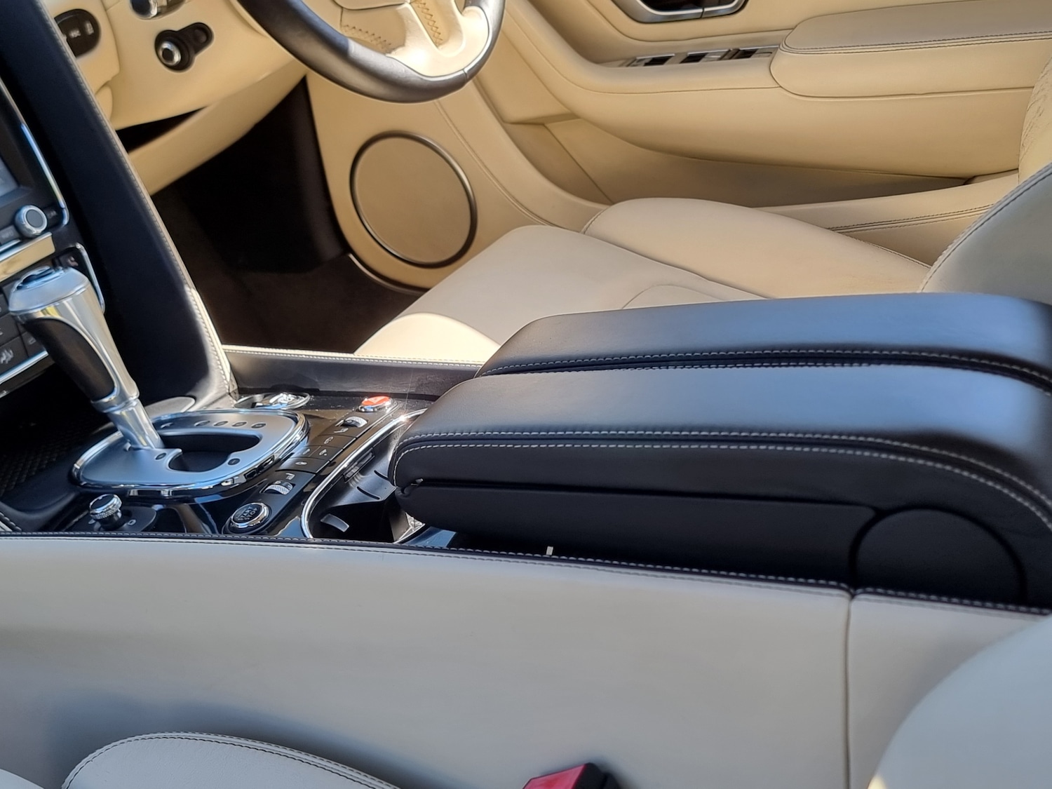 Used Bentley Continental 2012 for sale - 76625324: Photo 37