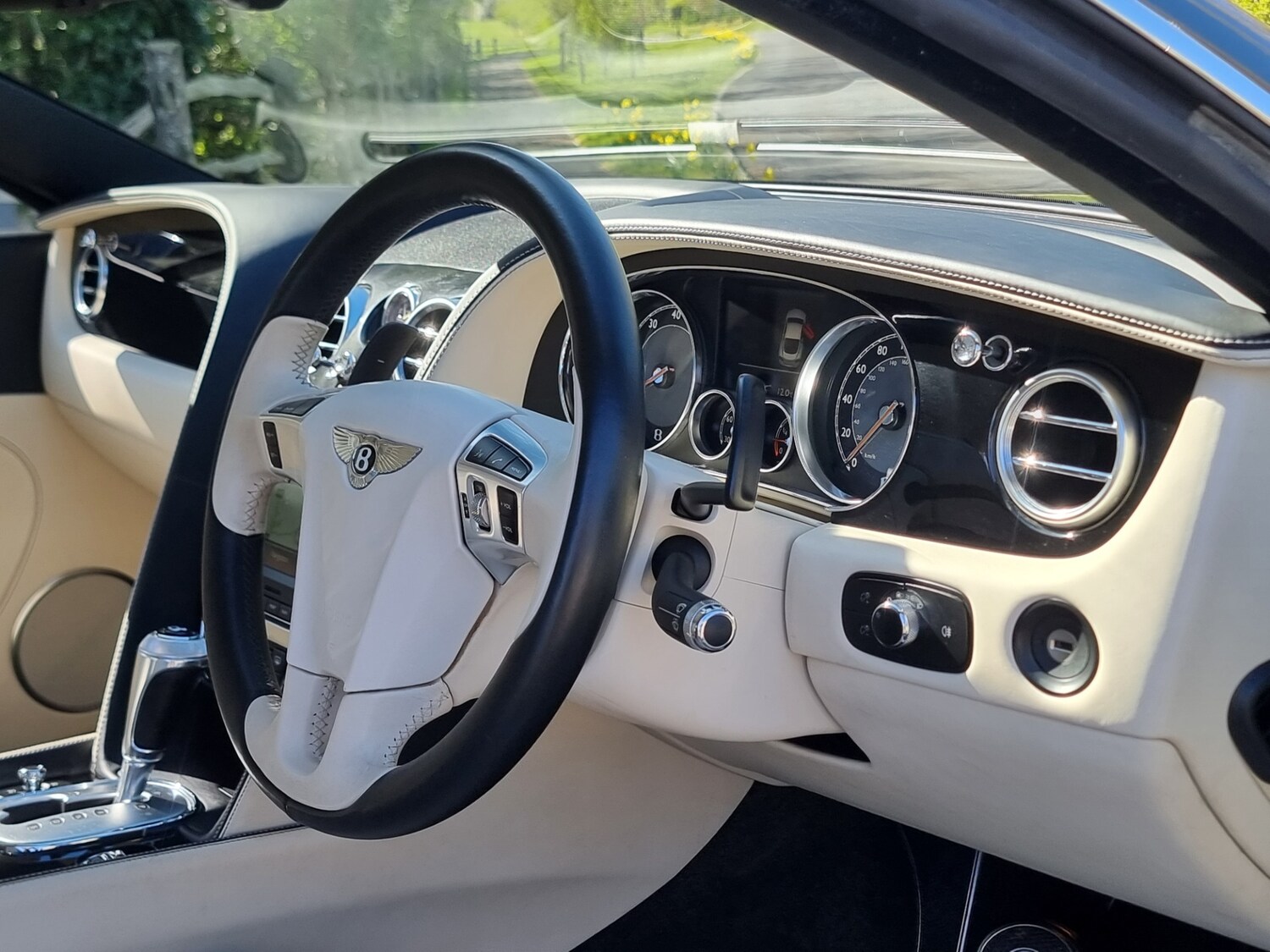 Used Bentley Continental 2012 for sale - 76625324: Photo 55