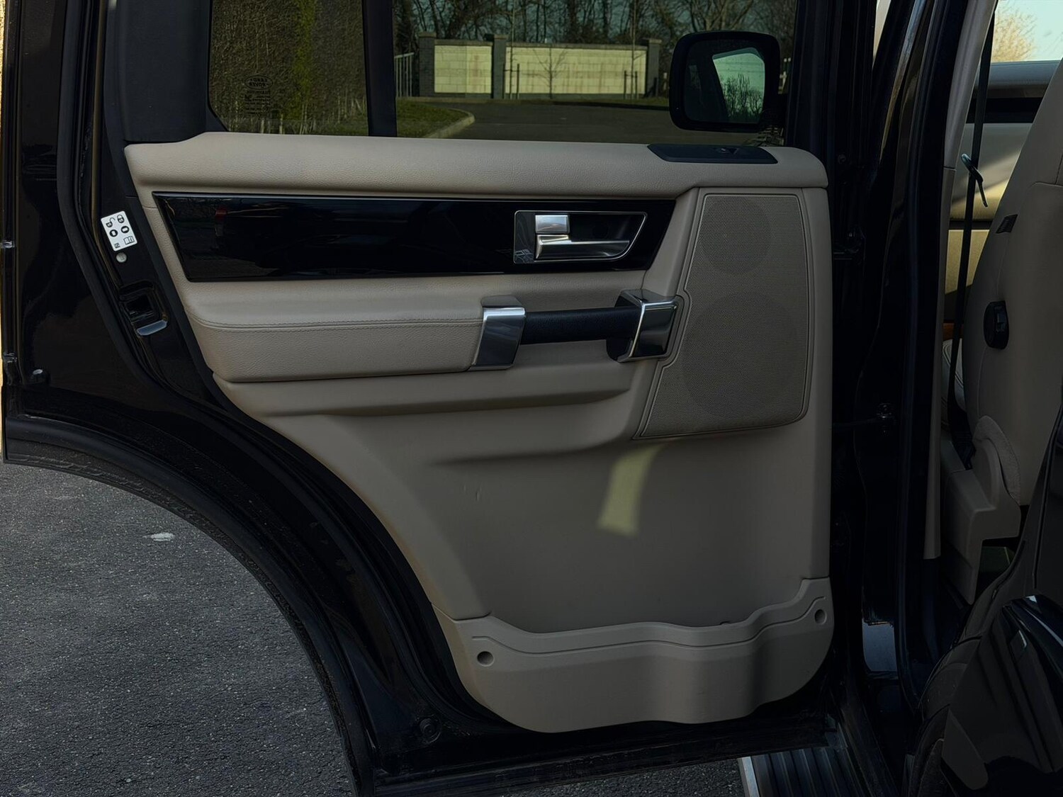 Used Land Rover Discovery 2009 for sale - 77743045: Photo 38