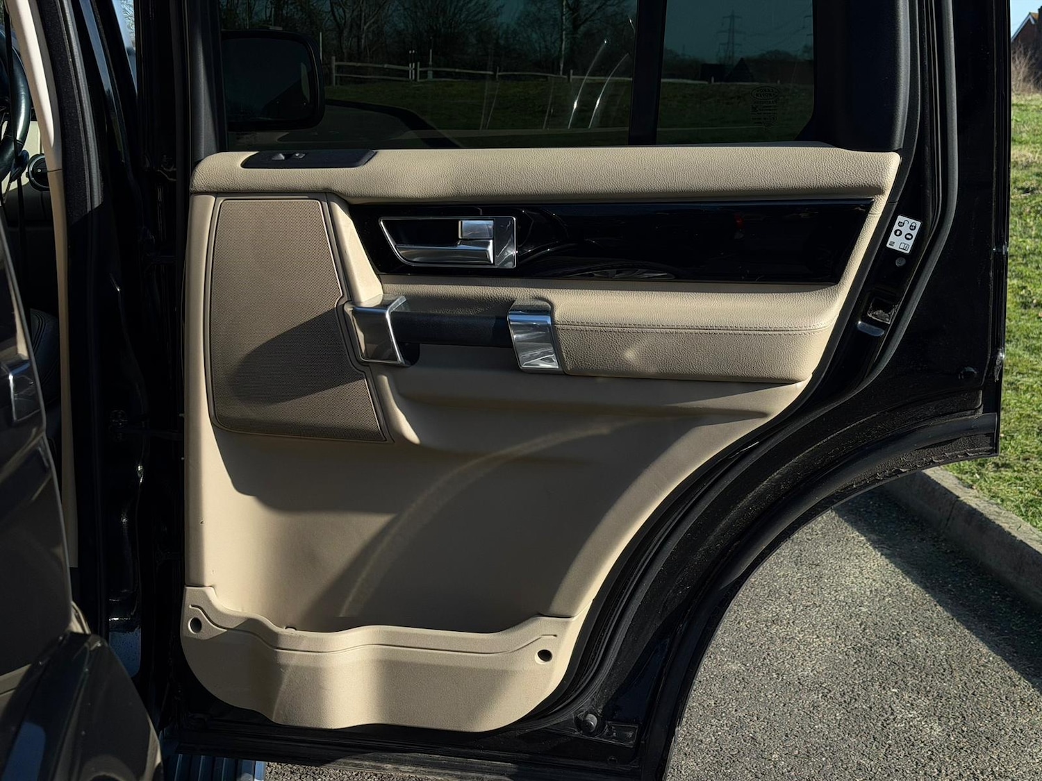 Used Land Rover Discovery 2009 for sale - 77743045: Photo 39