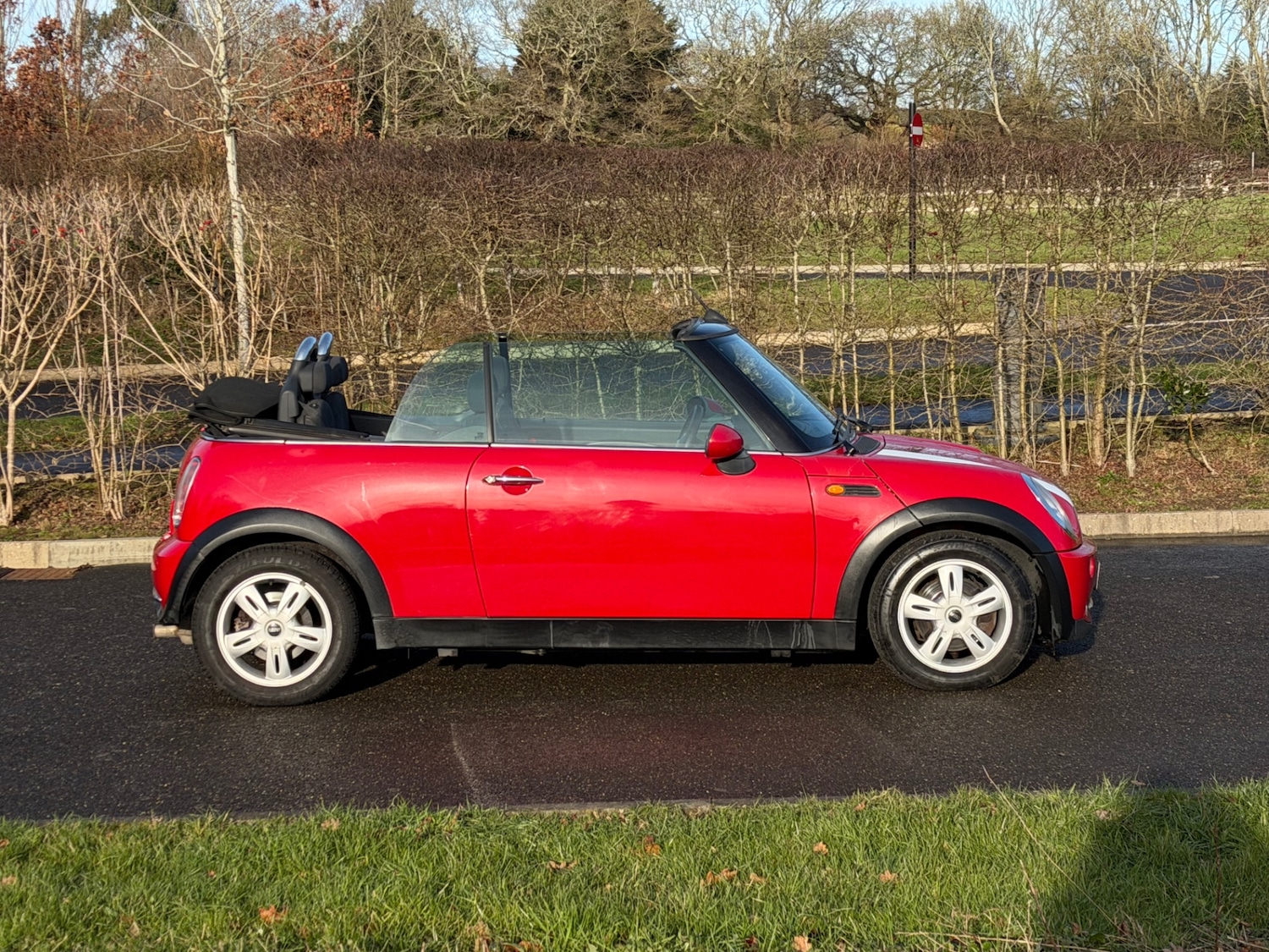 Used MINI Convertible 2007 for sale - 77125767: Photo 16