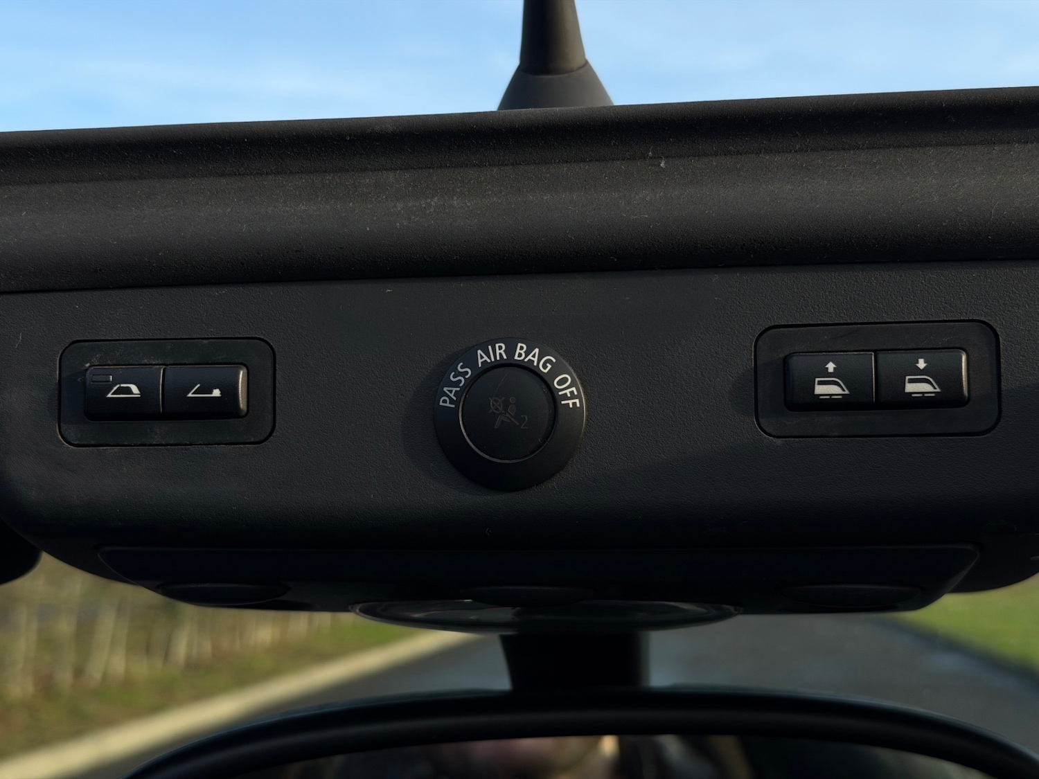 Used MINI Convertible 2007 for sale - 77125767: Photo 28