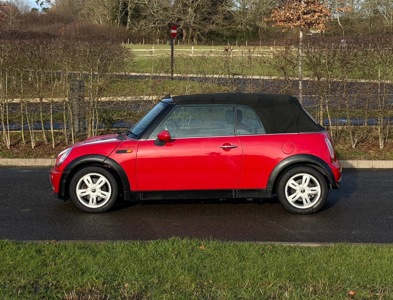 Used MINI Convertible 2007 for sale - 77125767: Photo 4