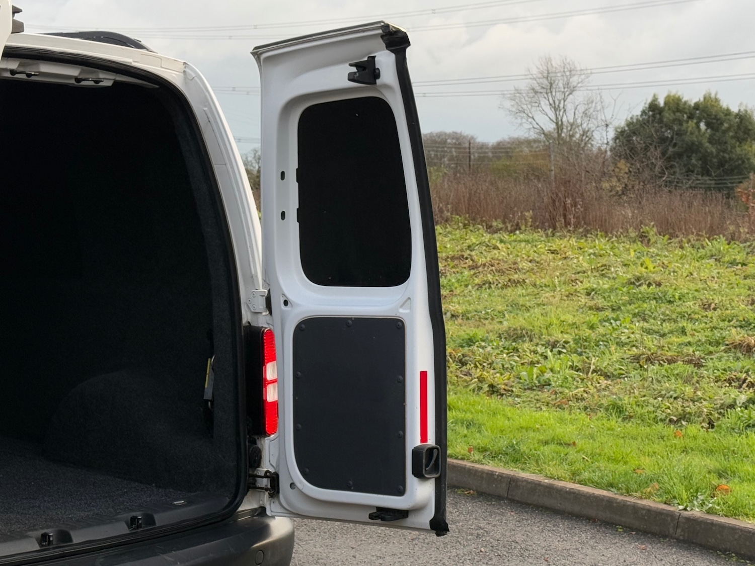 Used Volkswagen Caddy 2013 for sale - 76670956: Photo 13