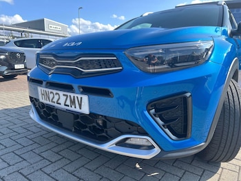 Used Kia Stonic 2022 for sale - 79552463: Photo
