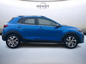 Used Kia Stonic 2023 for sale - 79520059: Photo