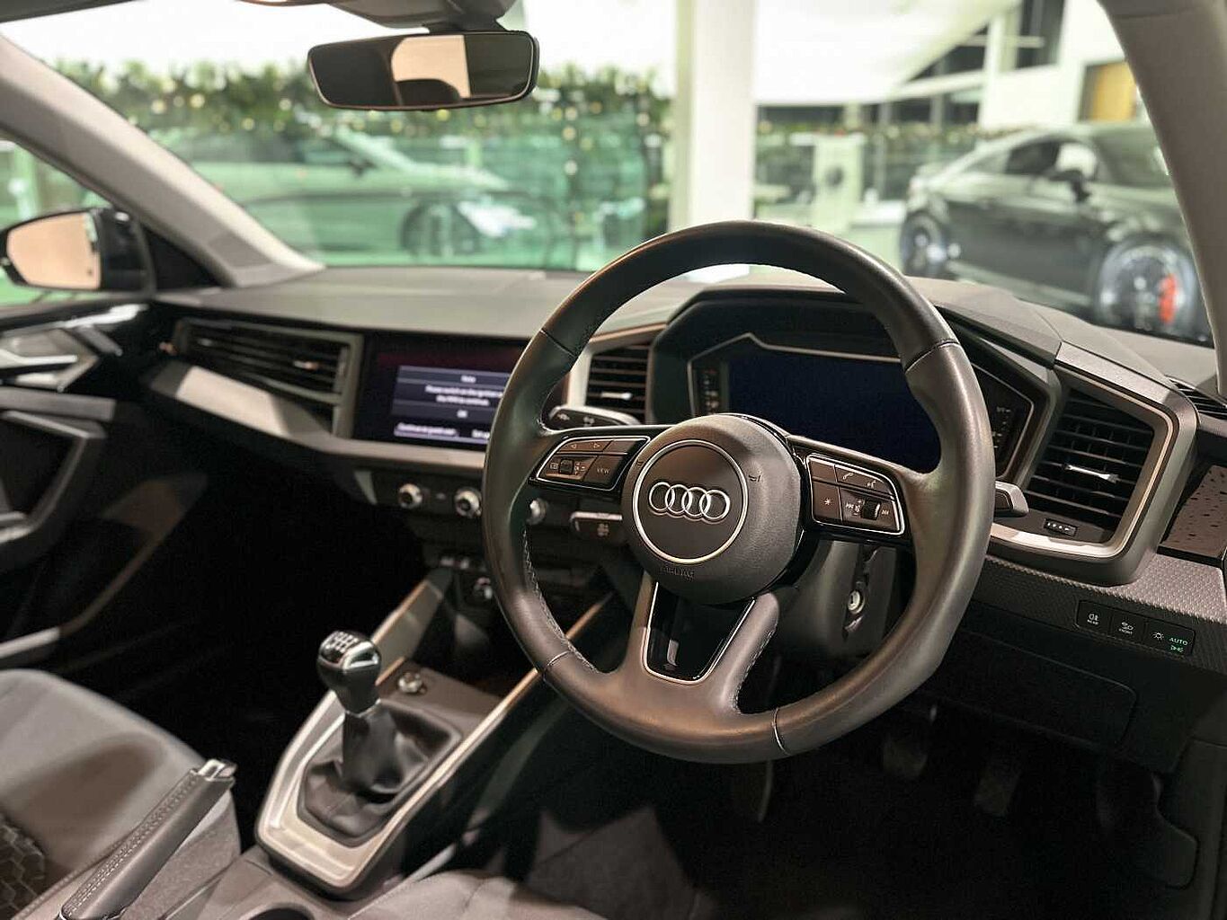 Used Audi A1 2023 for sale - 76800721: Photo 2