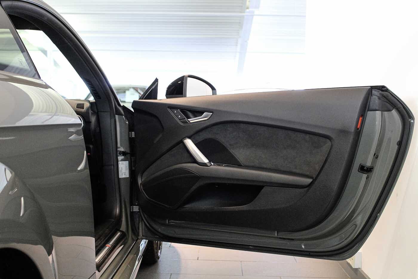 Used Audi TT 2023 for sale - 76043940: Photo 11