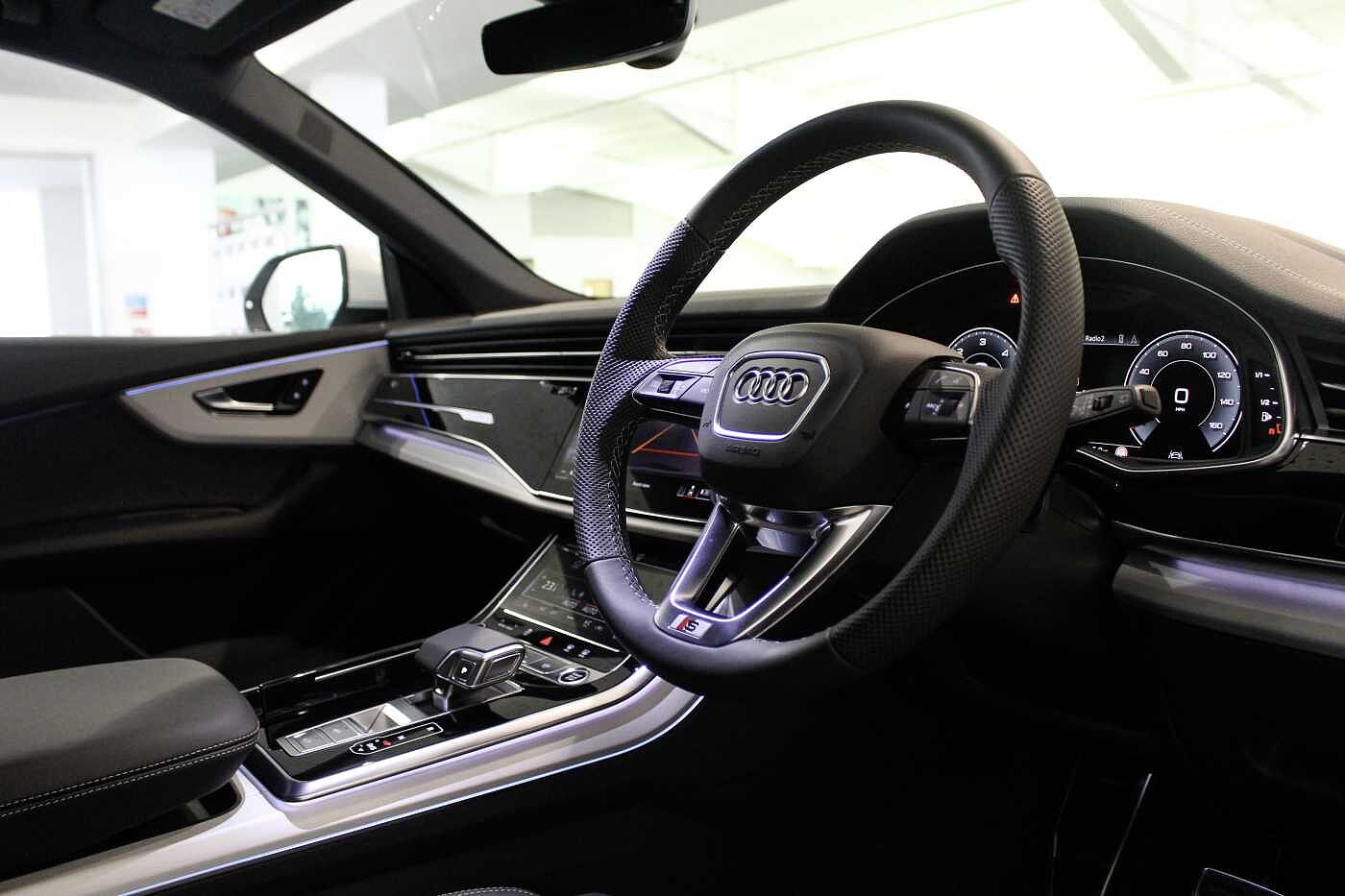 Used Audi Q8 2025 for sale - 77132742: Photo 6
