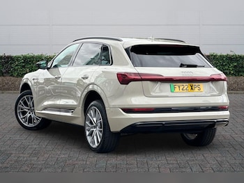 Used Audi e-tron 2022 for sale - 79363245: Photo