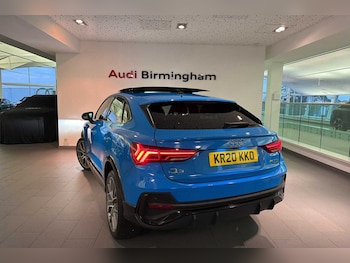 Used Audi Q3 2020 for sale - 76350500: Photo