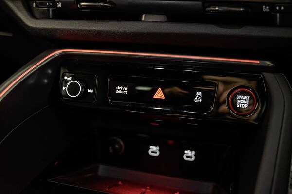 Used Audi Q5 2025 for sale - 74022033: Photo 29