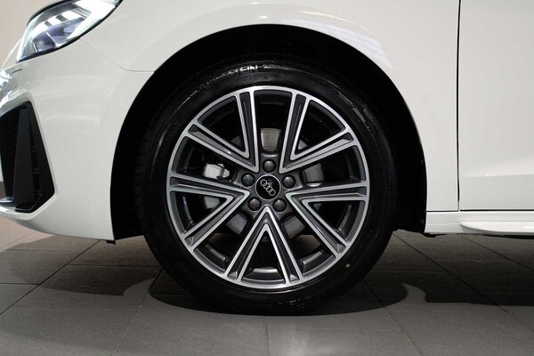Used Audi A1 2025 for sale - 76216652: Photo 5