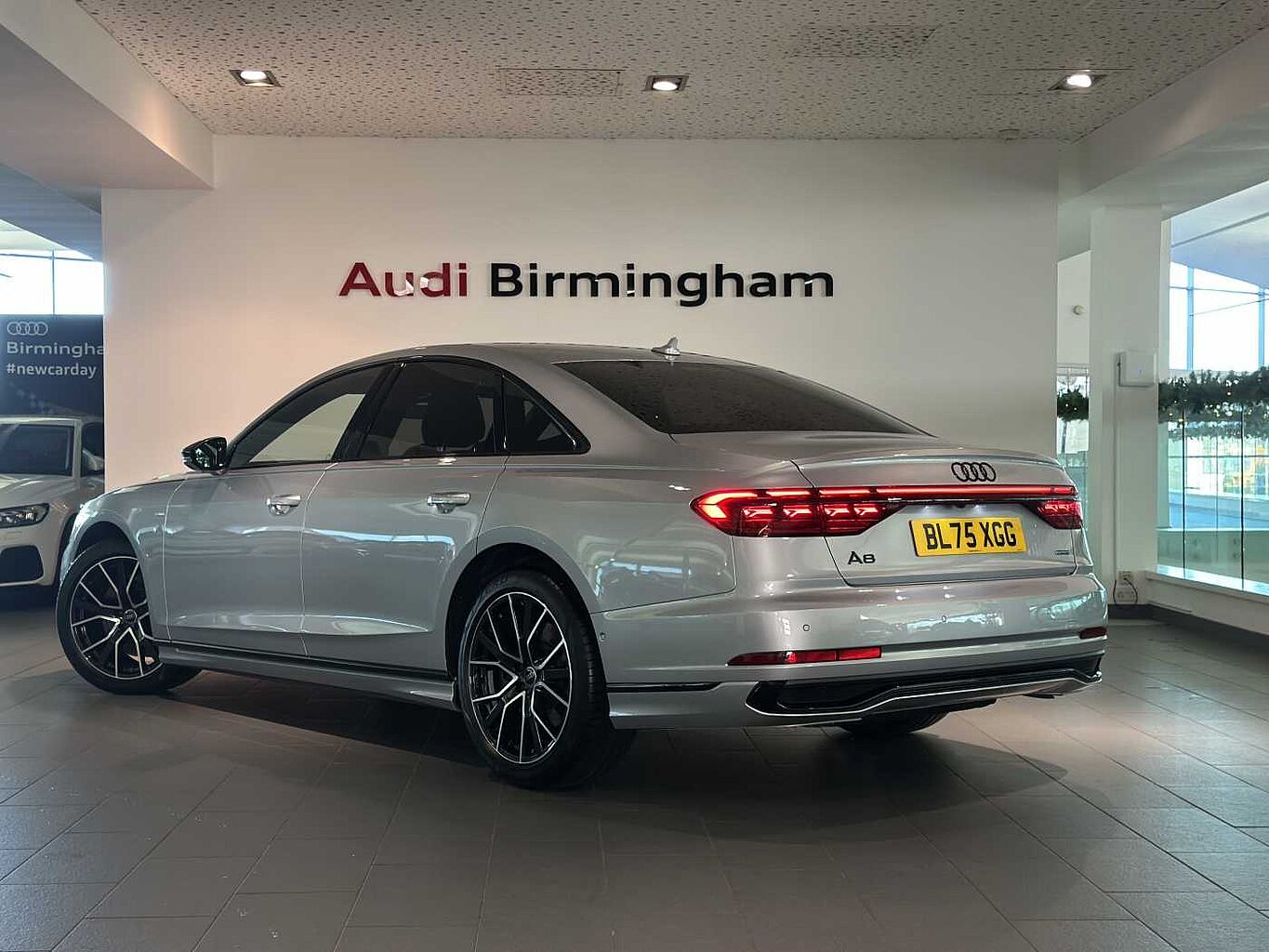 Used Audi A8 2025 for sale - 77132737: Photo 3