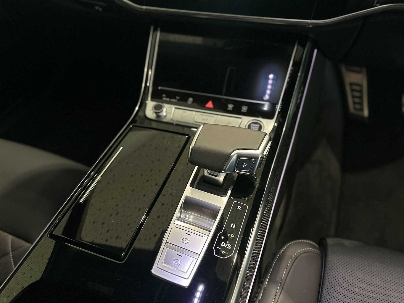 Used Audi A8 2025 for sale - 77132737: Photo 8