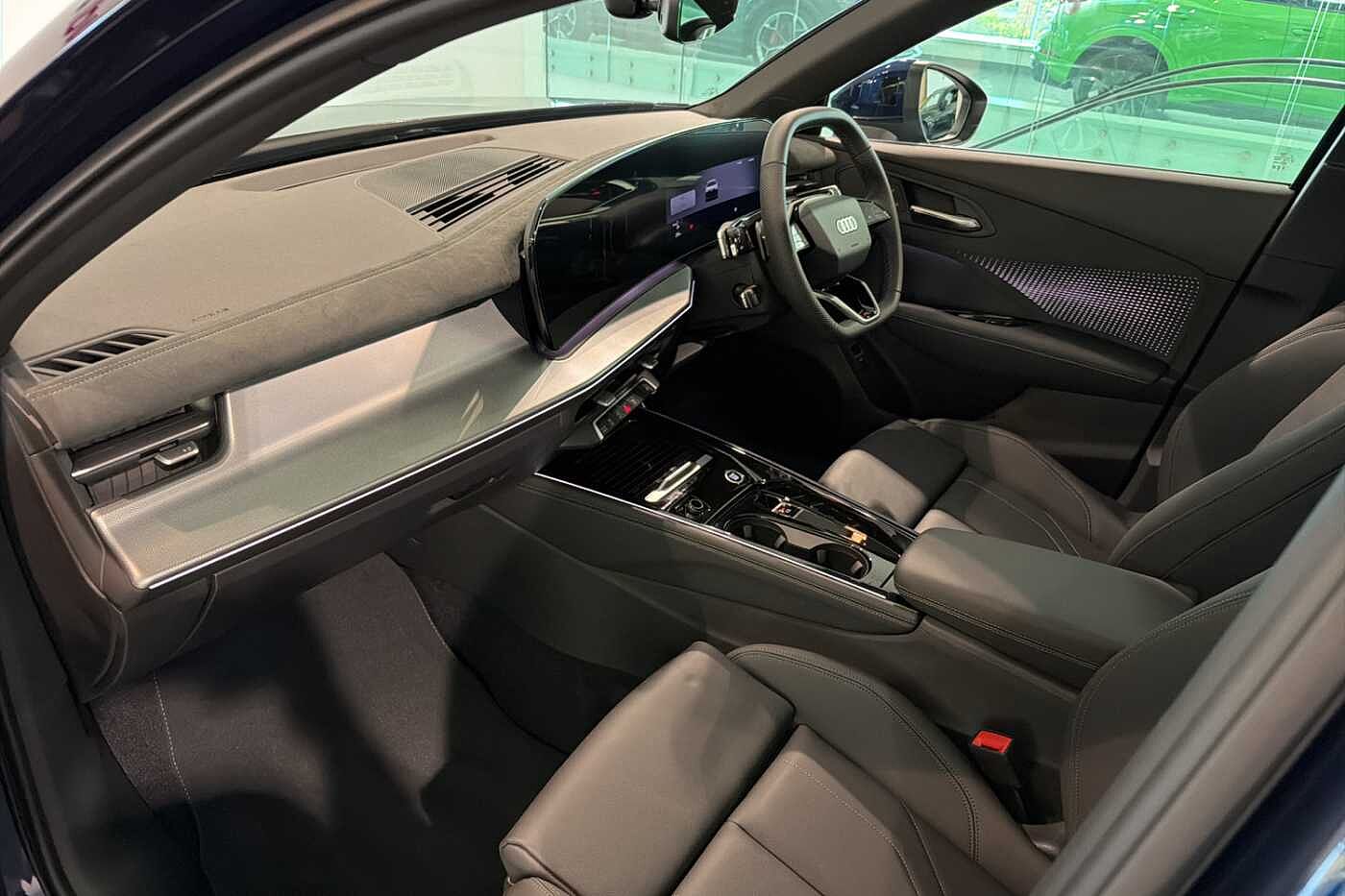 Used Audi Q3 2025 for sale - 76434298: Photo 2