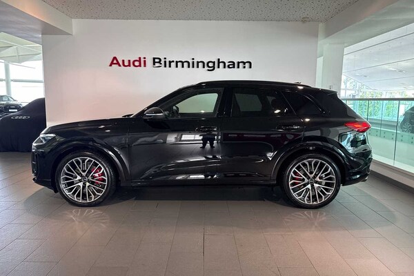 Used Audi Q5 2025 for sale - 75432391: Photo 4