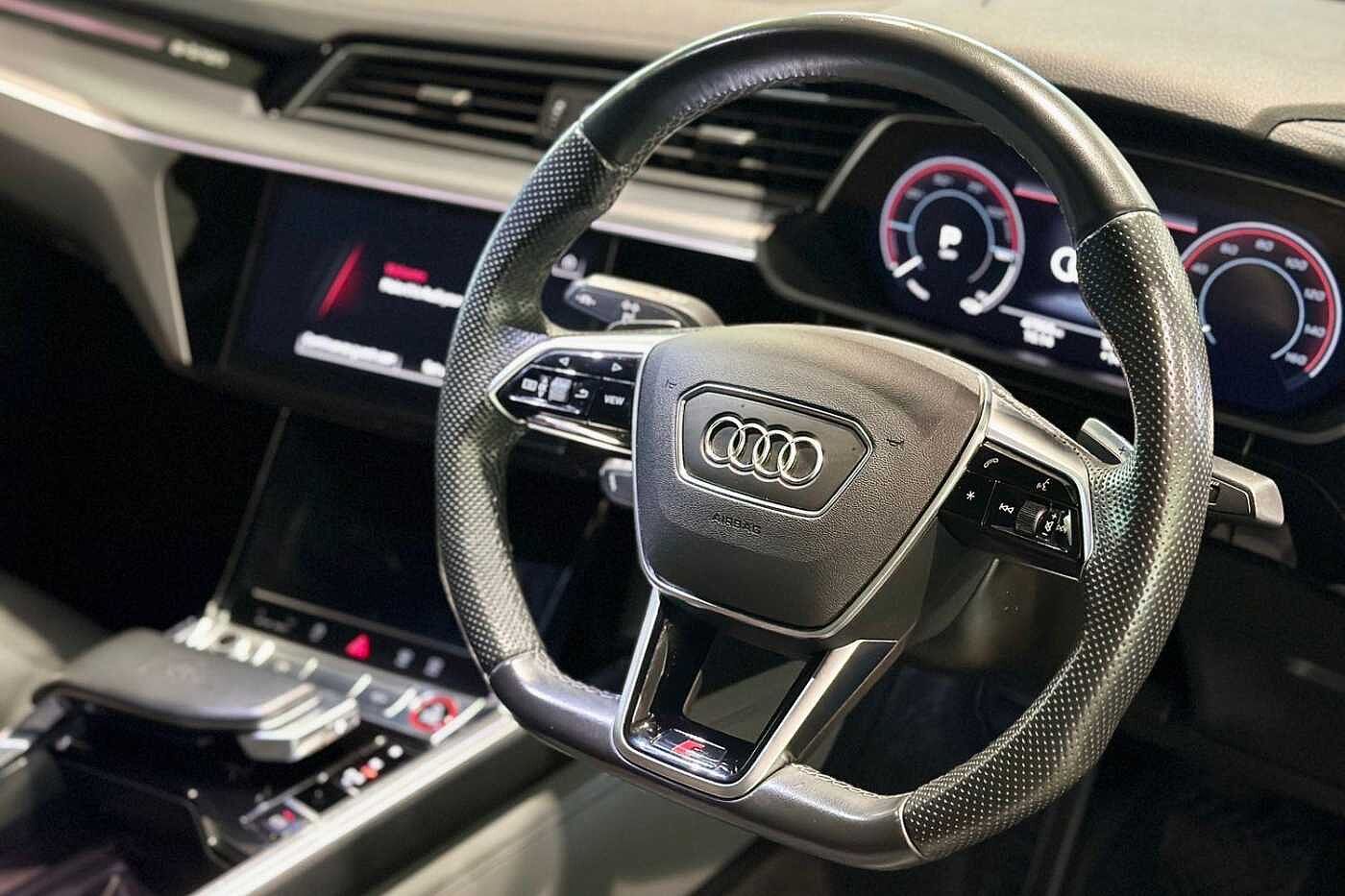 Used Audi e-tron 2021 for sale - 77470383: Photo 6