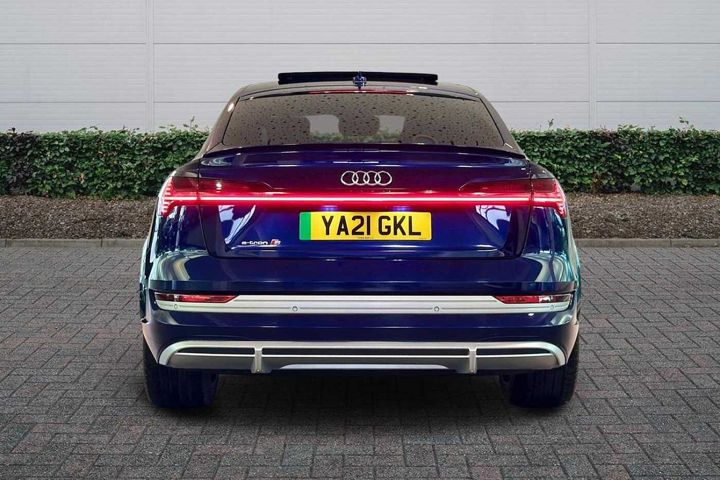 Used Audi e-tron 2021 for sale - 77470383: Photo 8