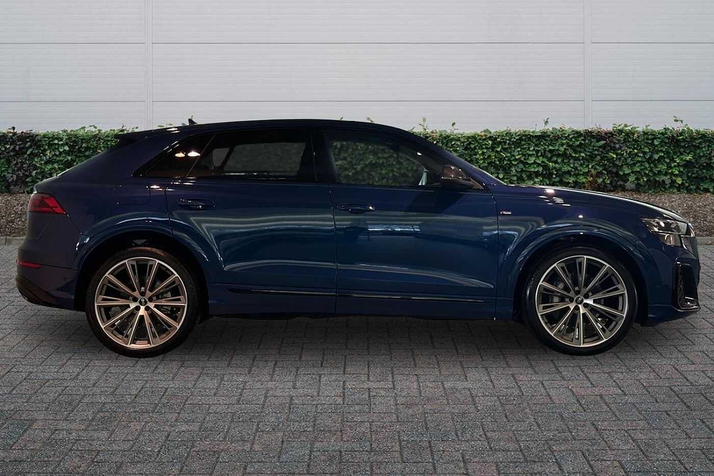 Used Audi Q8 2025 for sale - 77132763: Photo 4