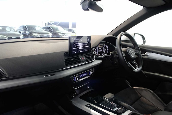 Used Audi Q5 2021 for sale - 76261144: Photo 2