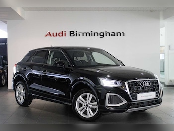 Audi - Q2