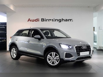 Audi - Q2