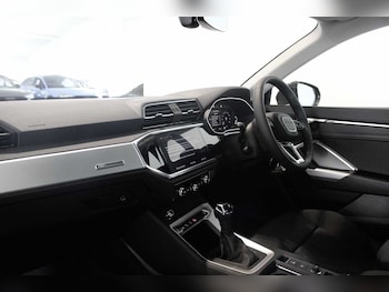 Used Audi Q3 2025 for sale - 75842391: Photo