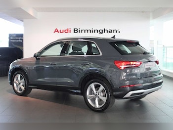 Used Audi Q3 2025 for sale - 75842391: Photo
