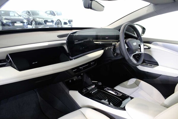 Used Audi A6 e-tron Avant 2025 for sale - 74612451: Photo 2
