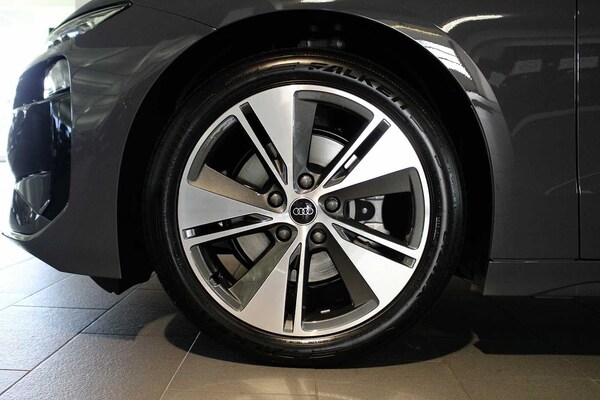Used Audi A6 e-tron Avant 2025 for sale - 74612451: Photo 5